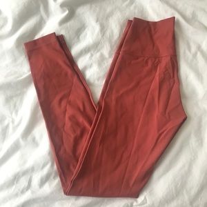 Lululemon wunder under rustic clay red rust